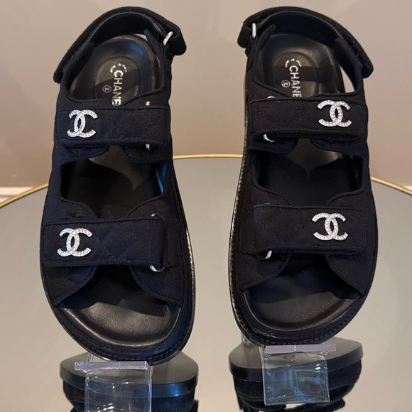 Chanel Dad sandals CC brooch crystal logo size 37 - Picture 10 of 17